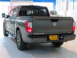 نیسان تایتان